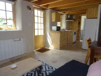 Port-Blanc Beach Cottage in Plougasnou