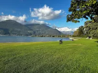 "Casa Roxy" Idyllic Lake Como Modern Apt, Lake View, Pool, Elevator, AC, Parking