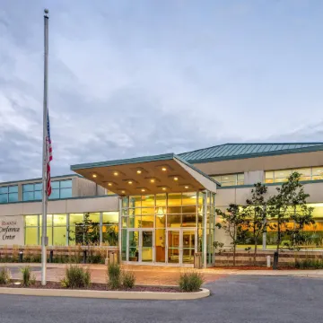 Ramada by Wyndham State College Hotel & Conference Center