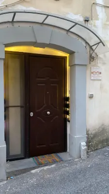 เปโตรส รูมส์แอนด์อพาร์ตเมนต์ โรงแรมใกล้Chiesa di San Felice