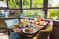 The Abbey Inn - breakfast
