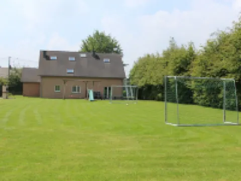 Modern Holiday Home in Robertville With Garden Hotels in Waimes
