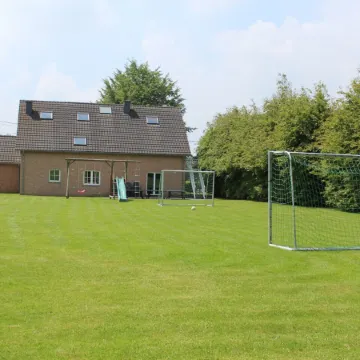Modern Holiday Home in Robertville With Garden