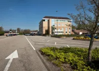 Hotel de Zoete Inval Haarlemmerliede - parking