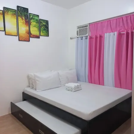 3 x 2BR each good for 12pax 3km to beach