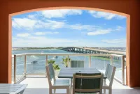 Harbor Suites at Harborwalk Village - Sea View