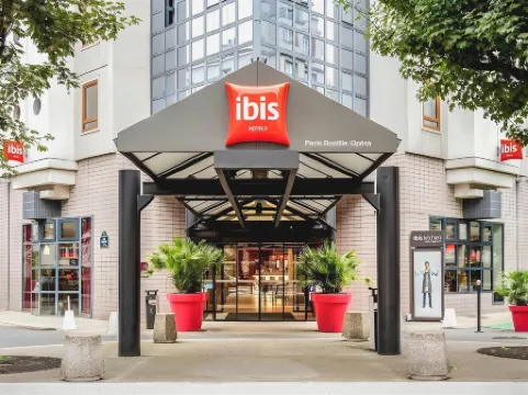 Mary's Hotel République