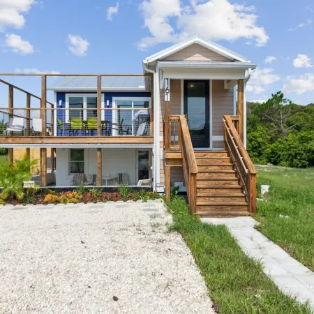 Blueberry Dunes Beach Cottage - Pet Friendly - Pool