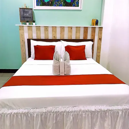 D Builders Hotel