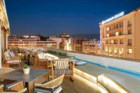 Zeus Essence Wyndham Athens Residence