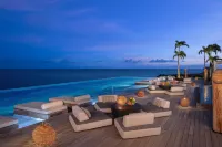 Impression Moxche by Secrets - Private Pools