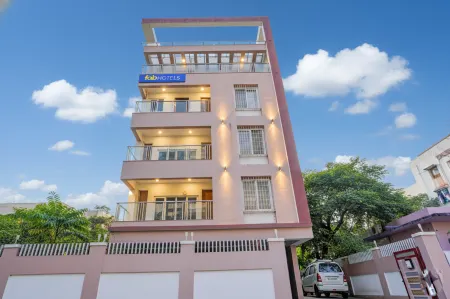 Via Rudra Residency - Nr Medicover Hospital