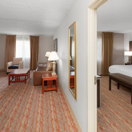 Endeavor Inn & Suites, Trademark Collection by Wyndham