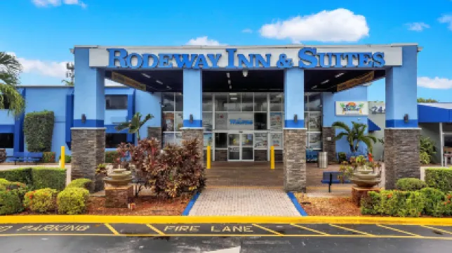 Rodeway Inn & Suites Fort Lauderdale Airport & Cruise Port Hotels near Fort Lauderdale-Hollywood International Airport