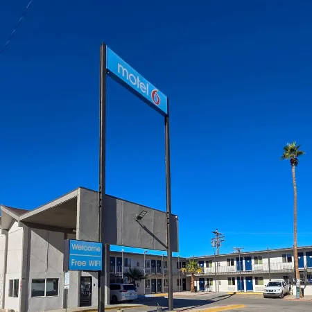 Motel 6 Blythe, CA - South