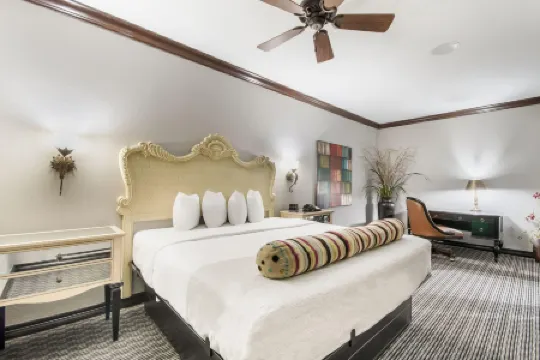 Hawthorn Suites by Wyndham Lubbock