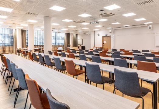 오울루 호텔 외관 2