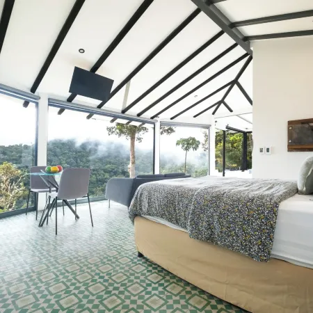 Dantica Cloud Forest Lodge