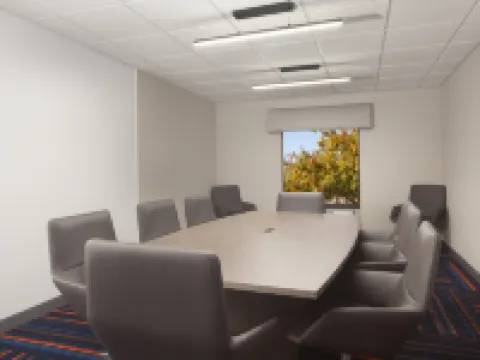 Hampton Inn & Suites Cleveland-Mentor Hotels in Mentor