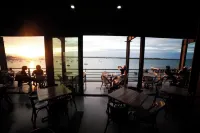 Seven Crown la Paz Malecon - breakfast