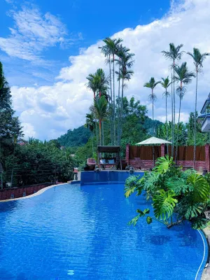 Serene Palm Heritage Tropical Villa - فطور
