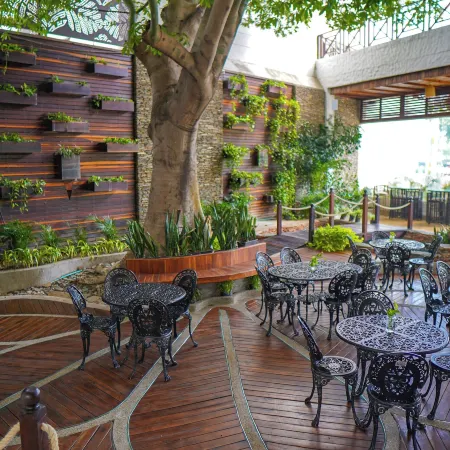 Hotel Karaya Dive Resort