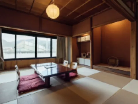 与一 笠置町のホテル