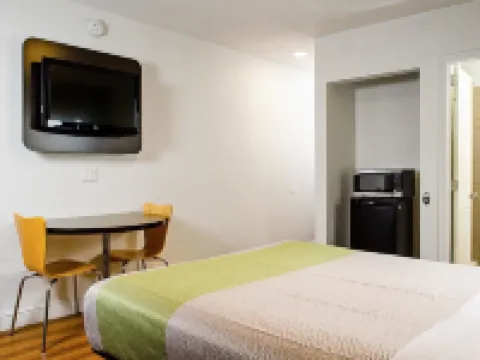 Modesto, CA - Downtown Hotels in Modesto