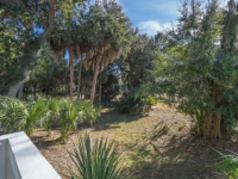 Cozy Edisto Condo-Close to the Beach! Hotels in Edisto Beach
