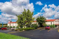 Motel 6 Hazelwood, MO - Parking