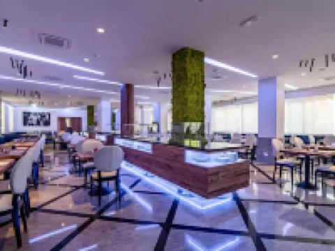 ホテル コロンボ イェーゾロのホテル