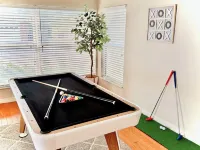 10 Min to Beach, Peloton, Game Room, King Bed