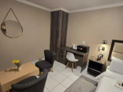 La Majestic Guest Lodge Hotels in Centurion