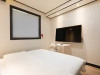 Ansan Hotel Dos Hôtels à : Ansan