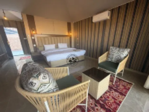 Hasan Zawaideh Luxury Camp 2