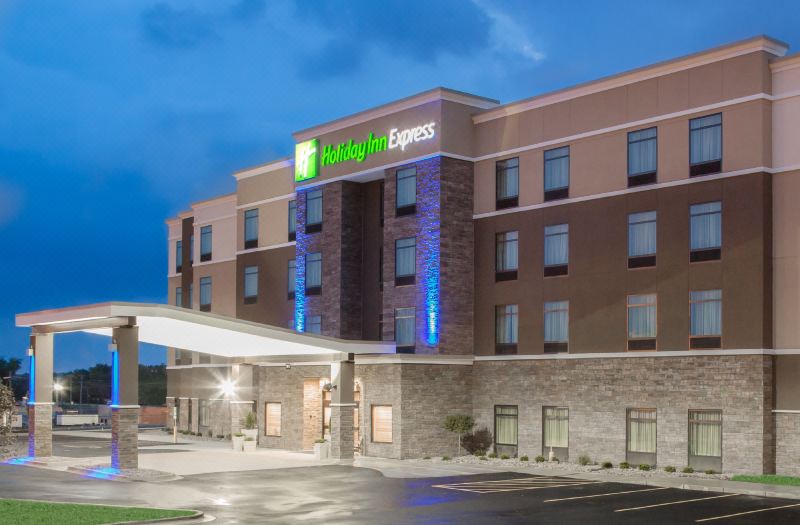Holiday Inn Express Moline - Quad Cities by IHG