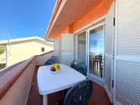 Charming sea-view apartment with pool