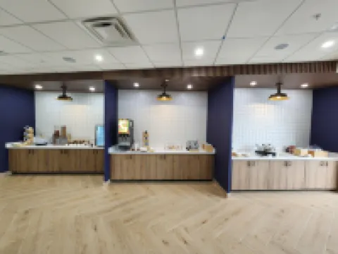 Fairfield by Marriott Inn & Suites Madison Hotels in Madison