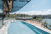 Roka Hotel - Pools