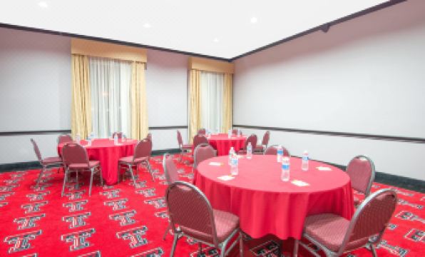 Days Inn by Wyndham Lubbock South