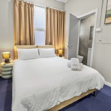 Flying Pig Backpackers Rotorua Hotels near Agrodome