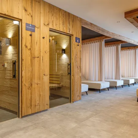 Fiss Suites by ALPS RESORTS