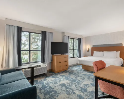 Hampton Inn & Suites by Hilton Langley-Surrey Hotels in Surrey