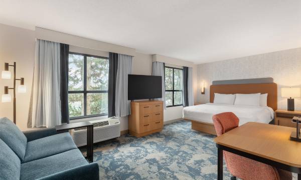Hampton Inn & Suites by Hilton Langley-Surrey