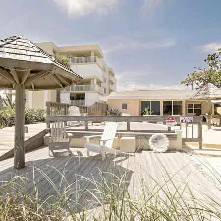 Coco Sands Beachside Cottages