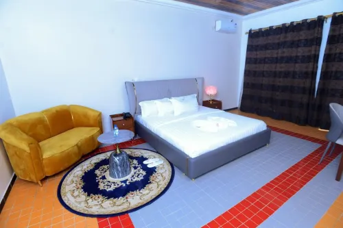 HOTEL LE FLAMBOYANT