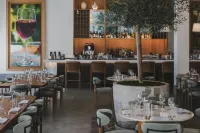Casa Mani Resort Napa Valley, Curio Collection by Hilton - Quầy bar