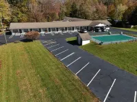 Scottish Inn Maggie Valley - موقف سيارات