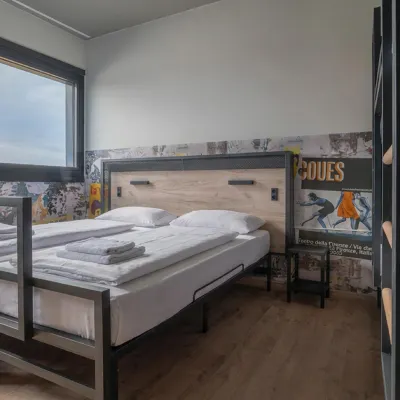 a&o Hostel Milano Ca Granda Отели рядом с достопримечательностью «Станция метро Ca' Granda»