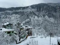Hostelam The Mountain Story